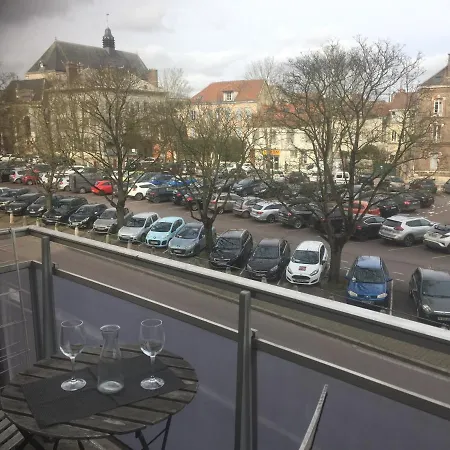 Le Petit Cube - Standing - Centre - Gare * トロワ